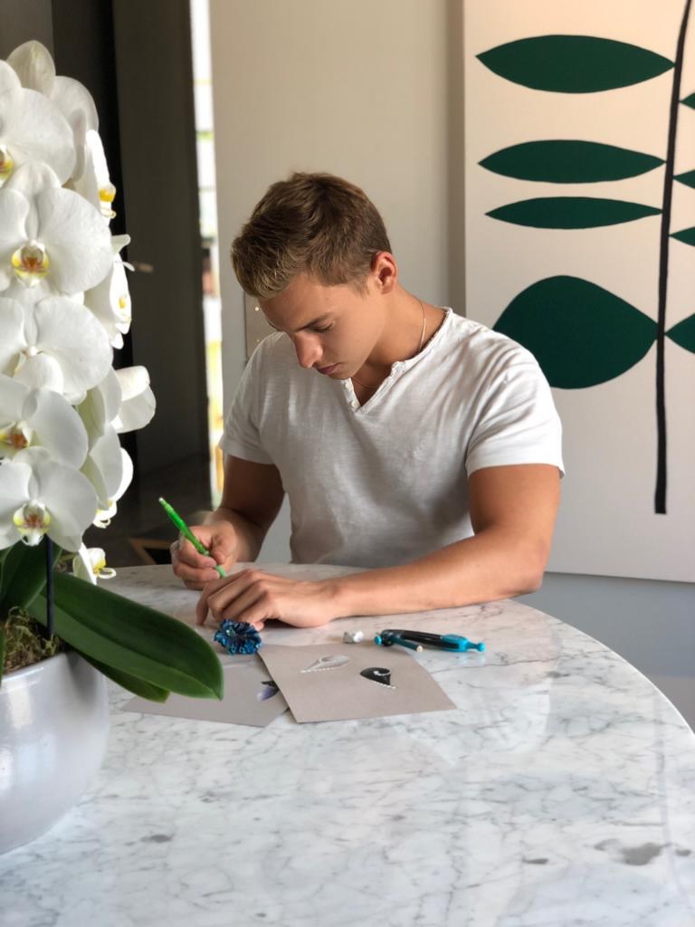 Emmanuel Tarpin, sketching in his studio. Image courtesy of E. Tarpin