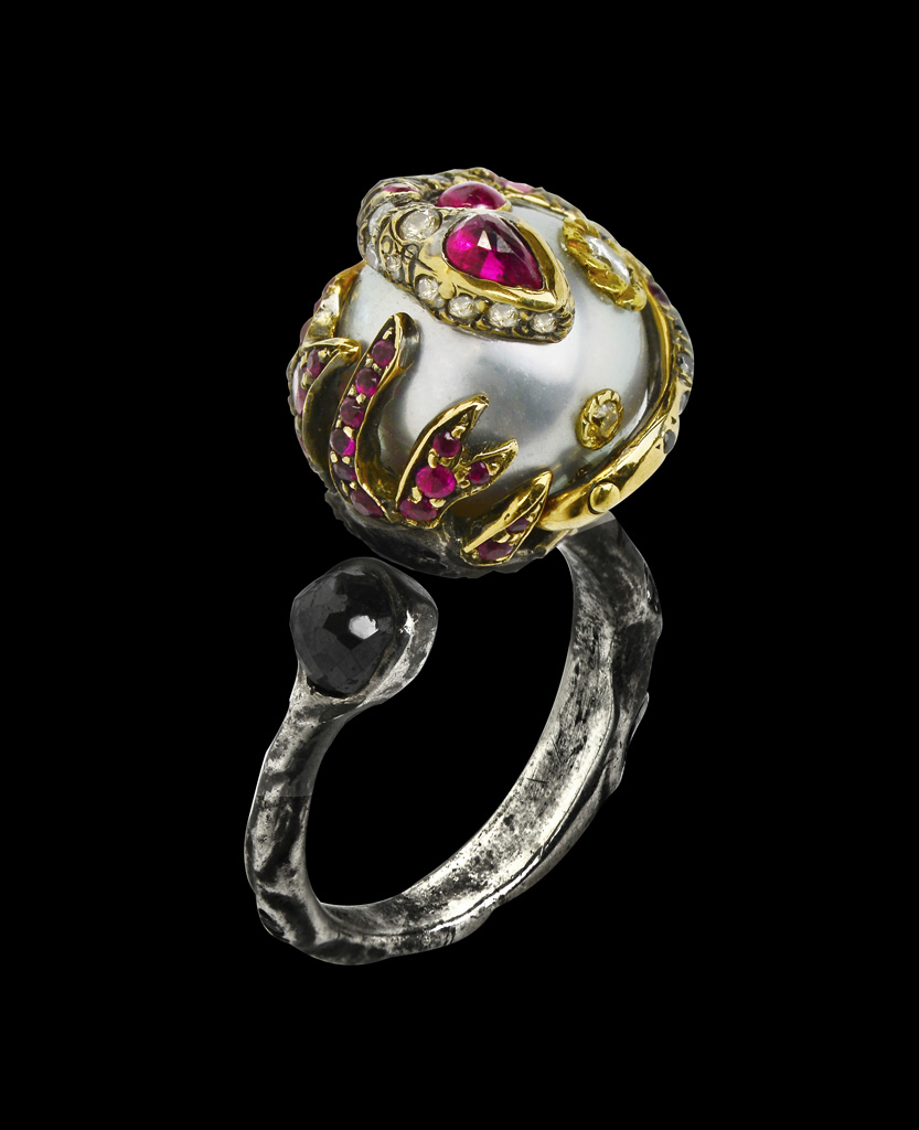 Dark Jewels Ring: Pearl Ruby, Diamond